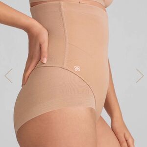 Honeylove Super Power brief  size XS NWOT